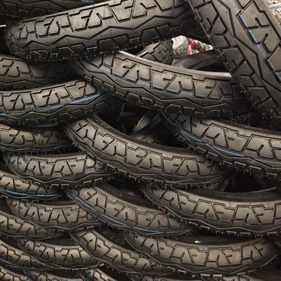 Esperienza prestazioni senza pari con 150/70-13 pneumatici da moto con design profondo