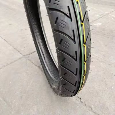 Pneumatici per motociclette del porto di Qingdao per 90/90-18 110/90-16 90.90.18 pneumatici