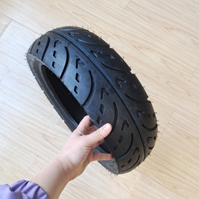 Pneumatici per motocicli Pneumatici per scooter 130/60-13 senza tubi di classe A con 35%-55% di gomma