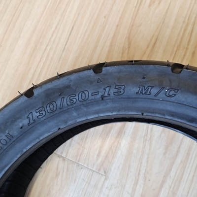 Pneumatici per motocicli Pneumatici per scooter 130/60-13 senza tubi di classe A con 35%-55% di gomma