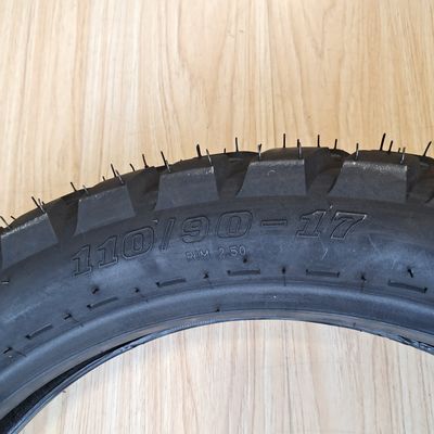 Port Qingdao 110 90 17 pneumatici per motociclette con 35%-55% di gomma
