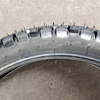 Pneumatici per motocicli 2.75-17 Casco pneumatico senza tubi con tecnologia avanzata