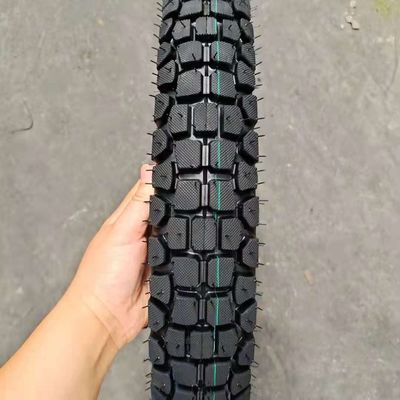 Pneumatici per motocicli 2.75-17 Casco pneumatico senza tubi con tecnologia avanzata