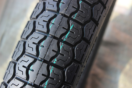 Deep Pattern Design 17 pollici pneumatici da moto con e 6 PR Ply Rating