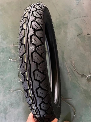 Emark Pneumatico per motociclette 300-17 Casco di pneumatico resistente e contenuto di gomma del 35%-55%
