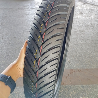 4.2kg Peso Pneumatico per moto da gomma morbida 100/90/18 120/80/17 100/90-17 120/70/17 909017