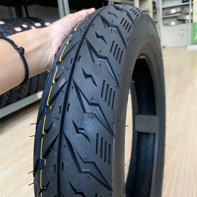 Migliora le prestazioni della tua moto con le gomme Herschel 100/90-145