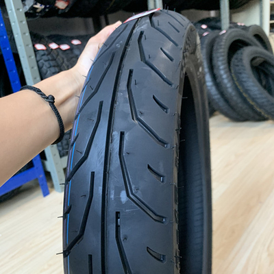 90/90-17 Pneumatici per motociclette Casco per pneumatici durevoli per 20000 KM Vita utile