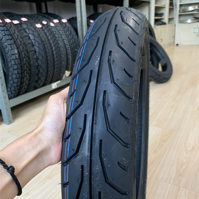 Prodotto pneumatici per moto 90/90-17 con capacità giornaliera di 5000 pezzi