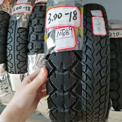Casco diretto per pneumatici 3.00 18 Pneumatici per motociclette 300-18 con 35%-55% di gomma
