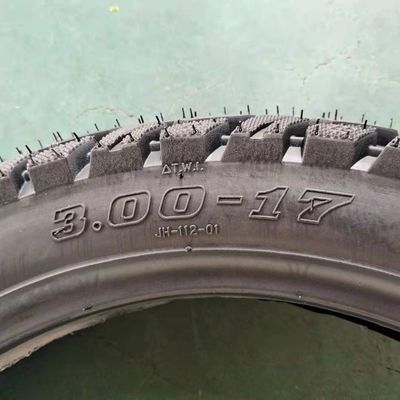 Carico del porto di Qingdao 300X17 Pneumatici Firestone Motociclo con durata di vita estesa