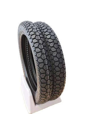 Diretto Llantas Neumaticos de Moto Tempo di consegna entro 25 giorni sul mercato africano