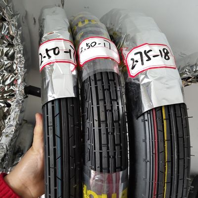 Super 110/90-18 pneumatici di gomma per motociclette per e OEM accettazione 3.5 kg di peso