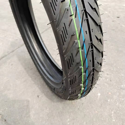 35%-55% di contenuto di gomma pneumatici per motocicli senza tubi 100/80-14 90/80-14 con lunga durata