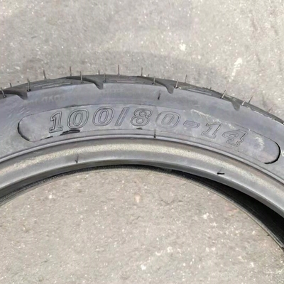 35%-55% di contenuto di gomma pneumatici per motocicli senza tubi 100/80-14 90/80-14 con lunga durata