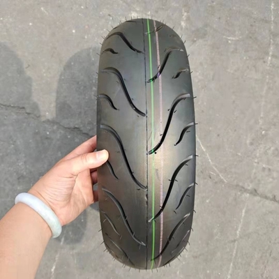 35%-55% di contenuto di gomma pneumatico per motociclette 130/90-10 6Pr senza tubi per il mercato africano