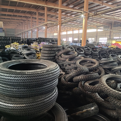 110/100-18 110/90-19 100/90-19 140/80-18 120/100-18 100/90-18 Pneumatici per motocicli