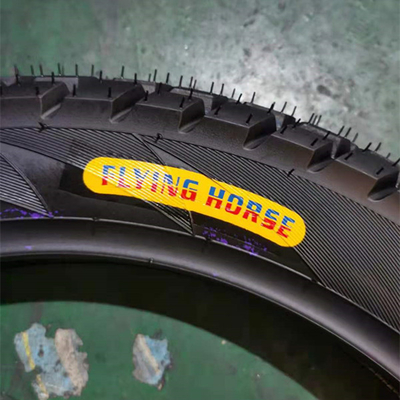 Pneumatici per moto 90/90-18 per il porto di Qingdao