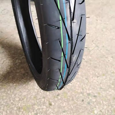Pneumatico da moto nero di gomma rotonda per moto Porto di Qingdao Consegna entro 25 giorni