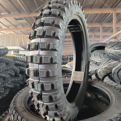 110/90-16 Pneumatici per motociclette mrf 110 90 16 per acquirenti del Medio Oriente 35%-45% Contenuto di gomma