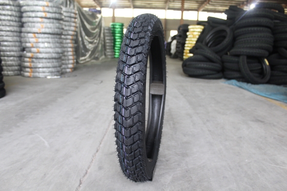 Pneumatici per moto Kenda 300x18 275x18 90/90-18 Pressione dell'aria 280kpa Capacità di carico 180kg