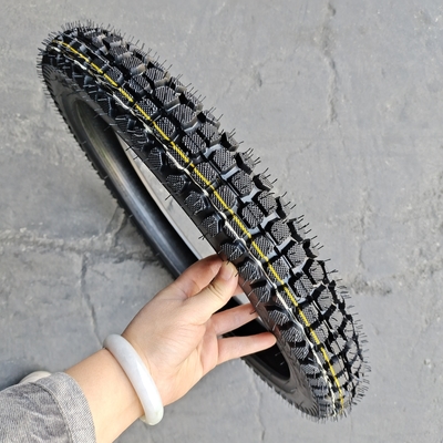 Vivi una guida fluida con i pneumatici da motocicletta Super Run 2.50-17 e l'involucro del pneumatico