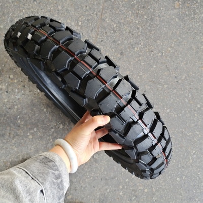 Pneumatici per motocicli 120/90-18 fabbricati nel porto di Qingdao