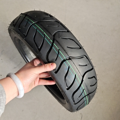 130/70-13 Pneumatici per motocicli Pneumatici per scooter elettrici in Indonesia con 280kpa di pressione dell'aria