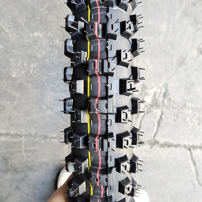 13000PCS carico QTY/40'HQ pneumatico per moto 80/100-19 con 35%-45% di gomma