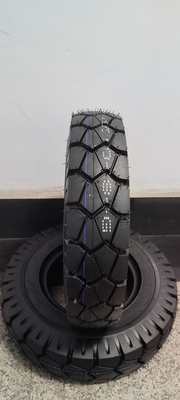 CEAT 400-8 Pneumatici indiani per Bajaj Tuk Tuk 280kpa Pressione dell'aria 13000PCS Carico QTY/40'HQ