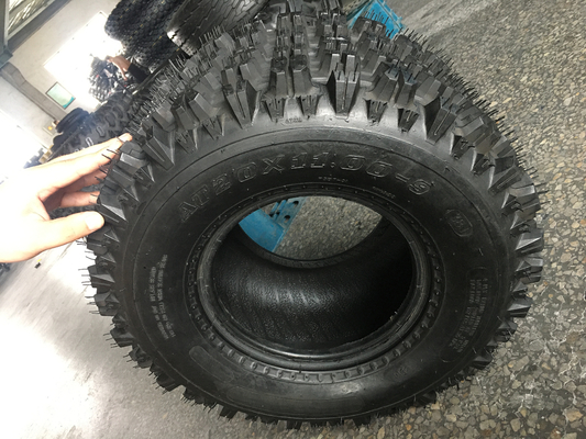 20x11-9 Pneumatici per tutti i terreni Capacità di carico 132kg Contenuto di gomma 35%-45%
