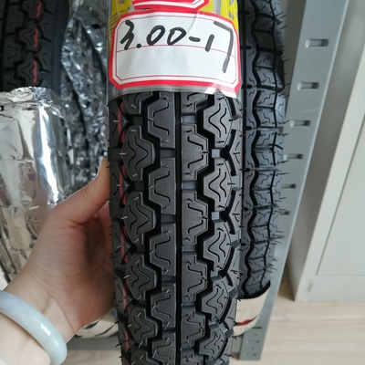 Pneumatici e tubi per motocicli 3.00-17 Casco di pneumatici naturali per tubi Consegna entro 25 giorni