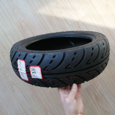 Pneumatici per motociclette 120/70-12 senza tubi con 35%-55% di gomma provenienti dal porto di Qingdao