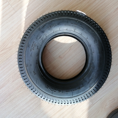 Consegna puntuale di pneumatici da motocicletta off-road 4.00-8 con involucro resistente