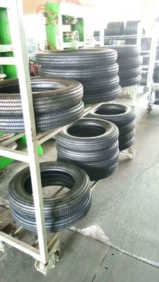 Fatto 4.50-18 4.00-19 5.00-17 4.50-19 pneumatici per moto Harley con modello Fuckstone