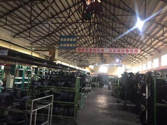 6 PR Ply Rating Qingdao Neumaticos Para Motocicleta 2.75-17 pneumatici per scooter elettrici
