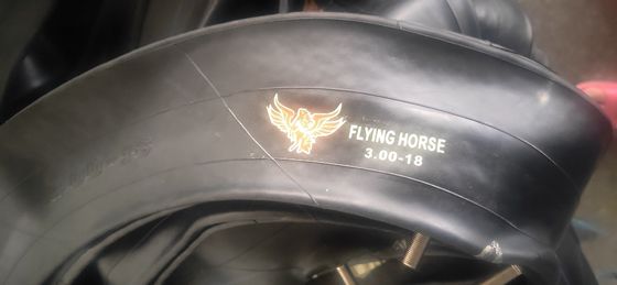 110/90-18 Pneumatici e ruote off-road per motociclette con tempi di consegna di 25-30 giorni