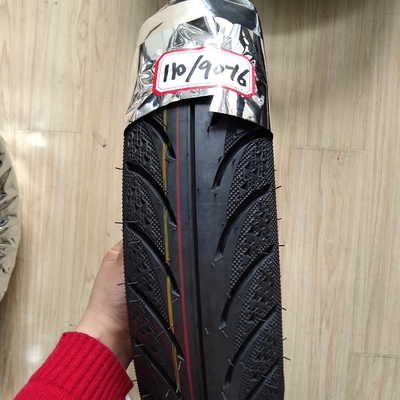 110/90-16 pneumatici per motociclette di alta capacità per una produzione giornaliera di 10000 pezzi