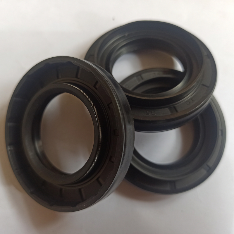 TC NBR Oil Seal TC FKM Oil Seal Rubber Oil Seal Manufactory In Con servizio di stampaggio