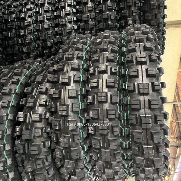 Mercato africano Miglior scelta pneumatico verde morbido 120/90-18 con 5000 pcs di produzione giornaliera