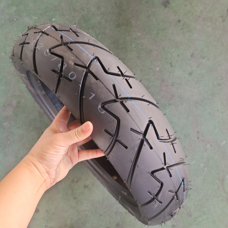Vendere direttamente tubo interno 120/80-16 con contenuto elevato di gomma per motociclette con gomma 35%-55%