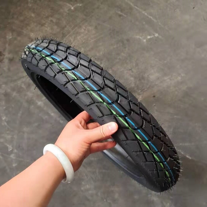 OEM Accettato Pneumatico/pneumatico per motociclette in gomma naturale e tubo interno 2.50-16 per prestazioni