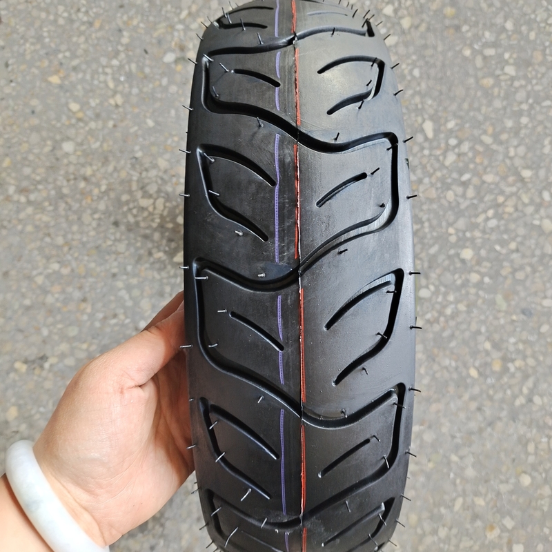 Pneumatici di gomma naturale per biciclette elettriche con OEM accettabile in taglia 100/60-12
