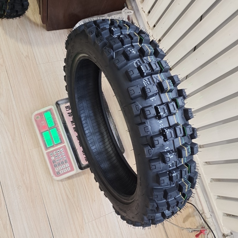 Pneumatici 140/80/18 durevoli con 6PR/8PR e casco resistente
