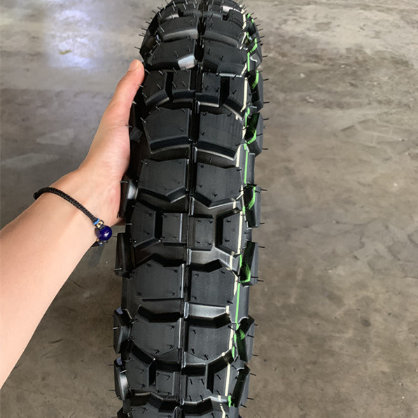 Super 460-18 gomma pneumatici e tubi per motociclette per il porto di Qingdao