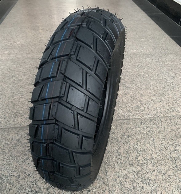 Pneumatici per super motociclette 130/90-10 con 35%-55% di gomma e lunga durata di vita