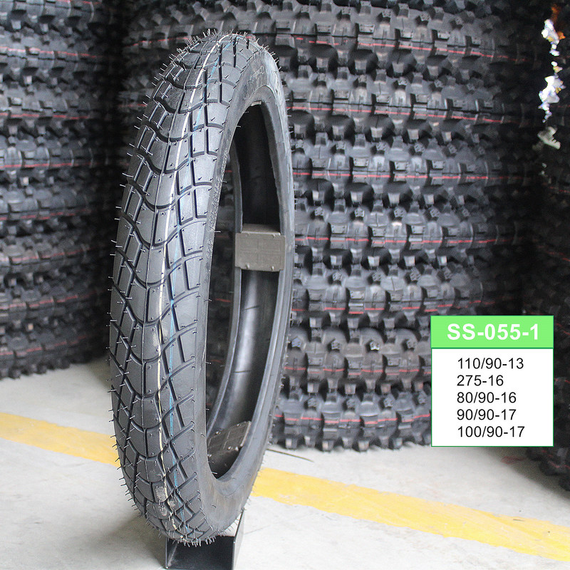 Buoni pneumatici da moto 80/90-16 Taiwan Ply rate 6PR/8PR carico QTY/40'HQ 13000PCS